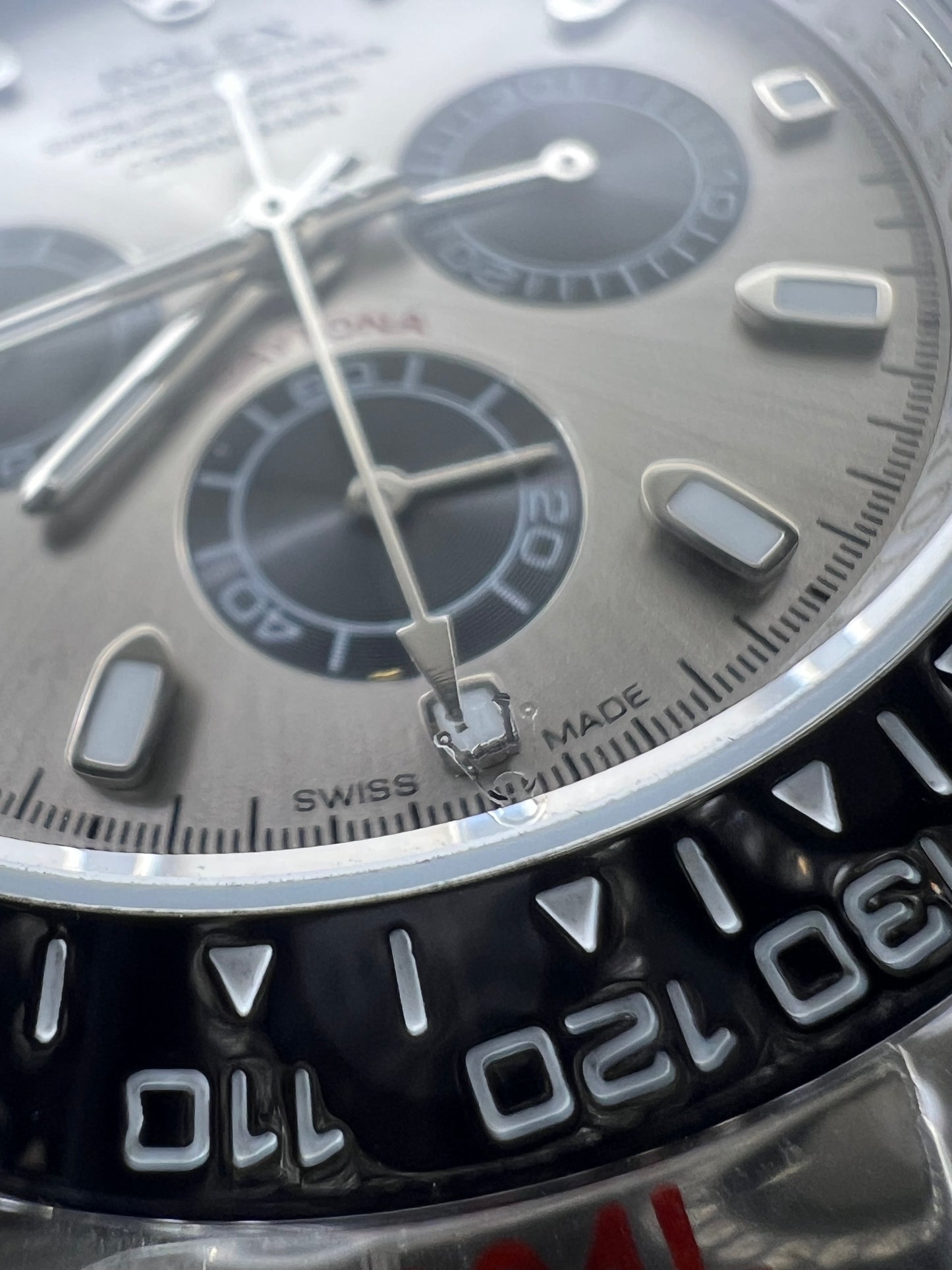 Grey– Oyster Chain