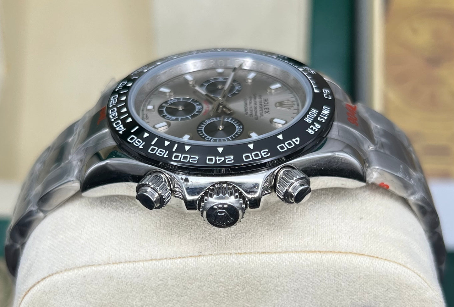 Grey– Oyster Chain