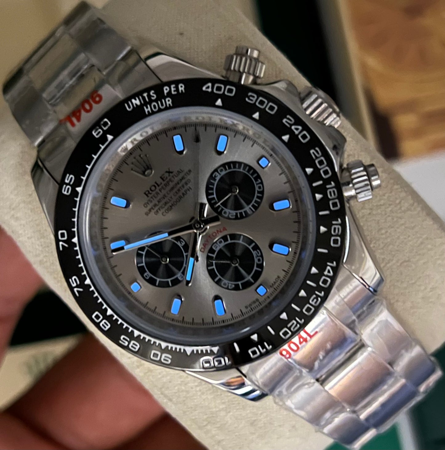 Grey– Oyster Chain