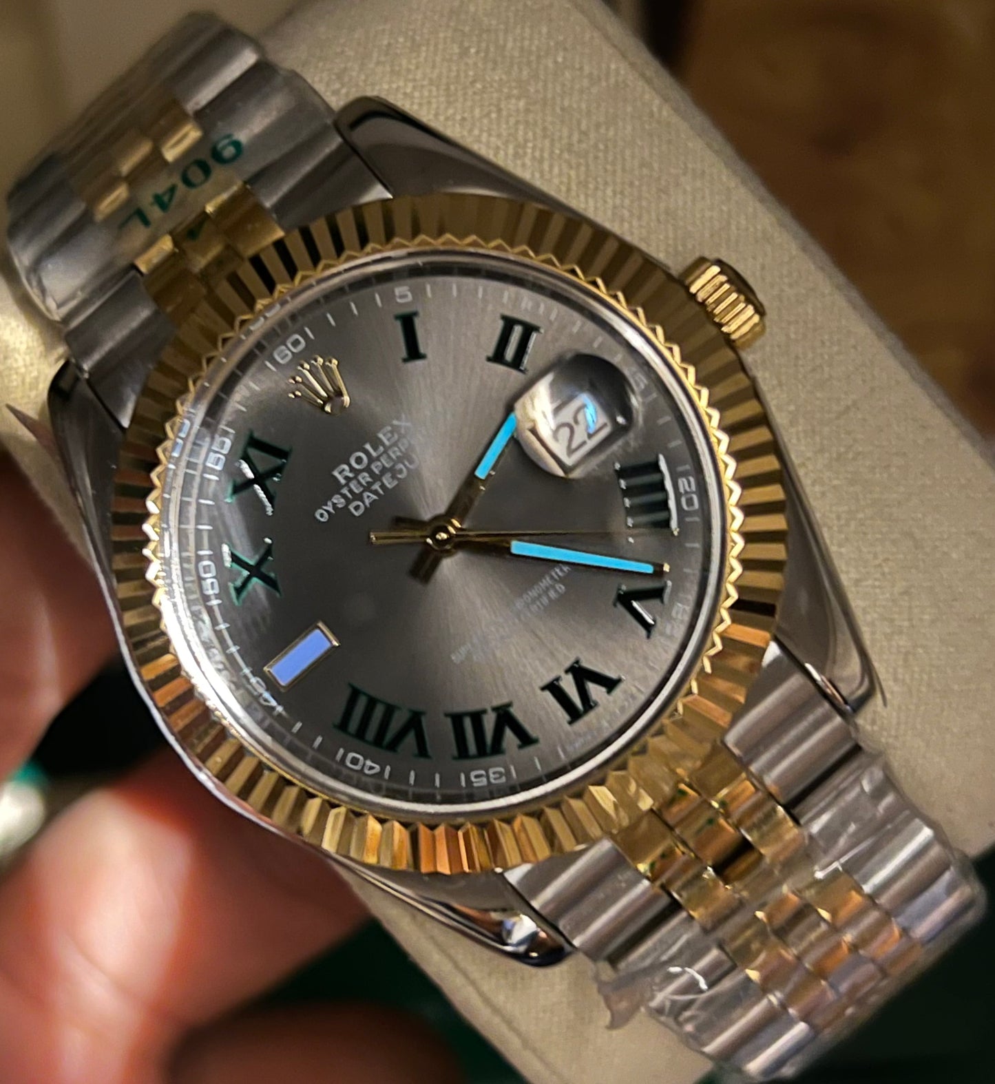 Grey Roman Automatic – Jubilee Chain