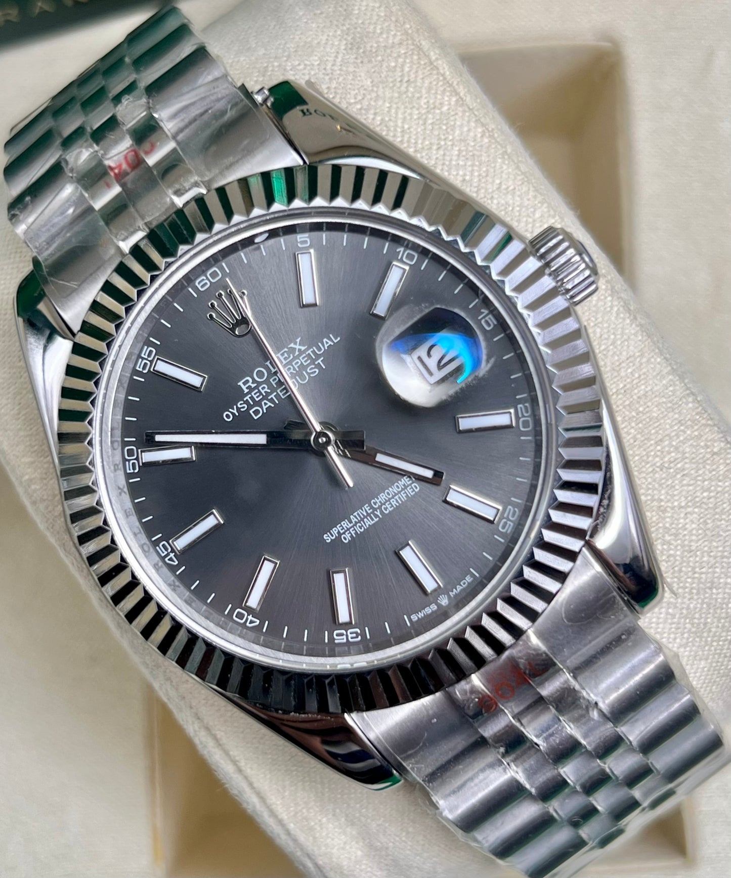 Grey Automatic – Jubilee Chain