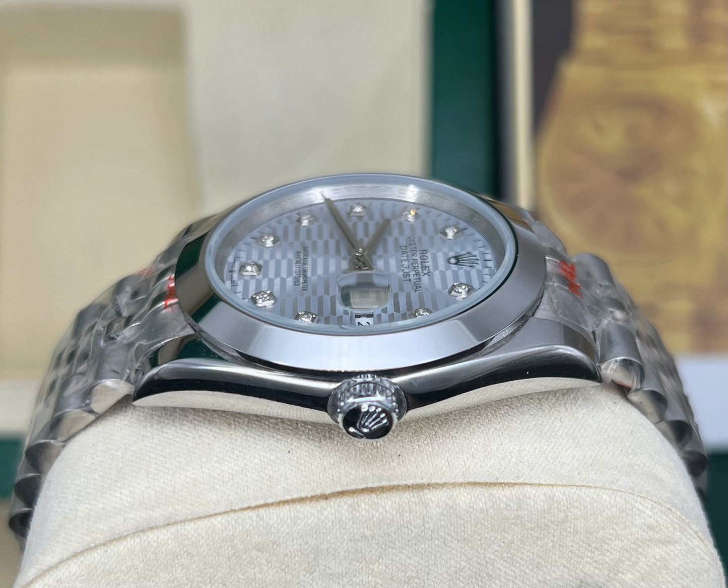 Silver Texture Automatic – Jubilee Chain