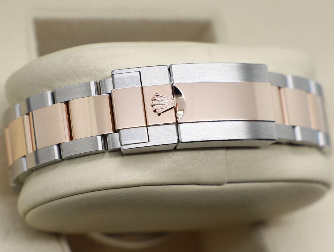 Rose Gold Black – Oyster Chain