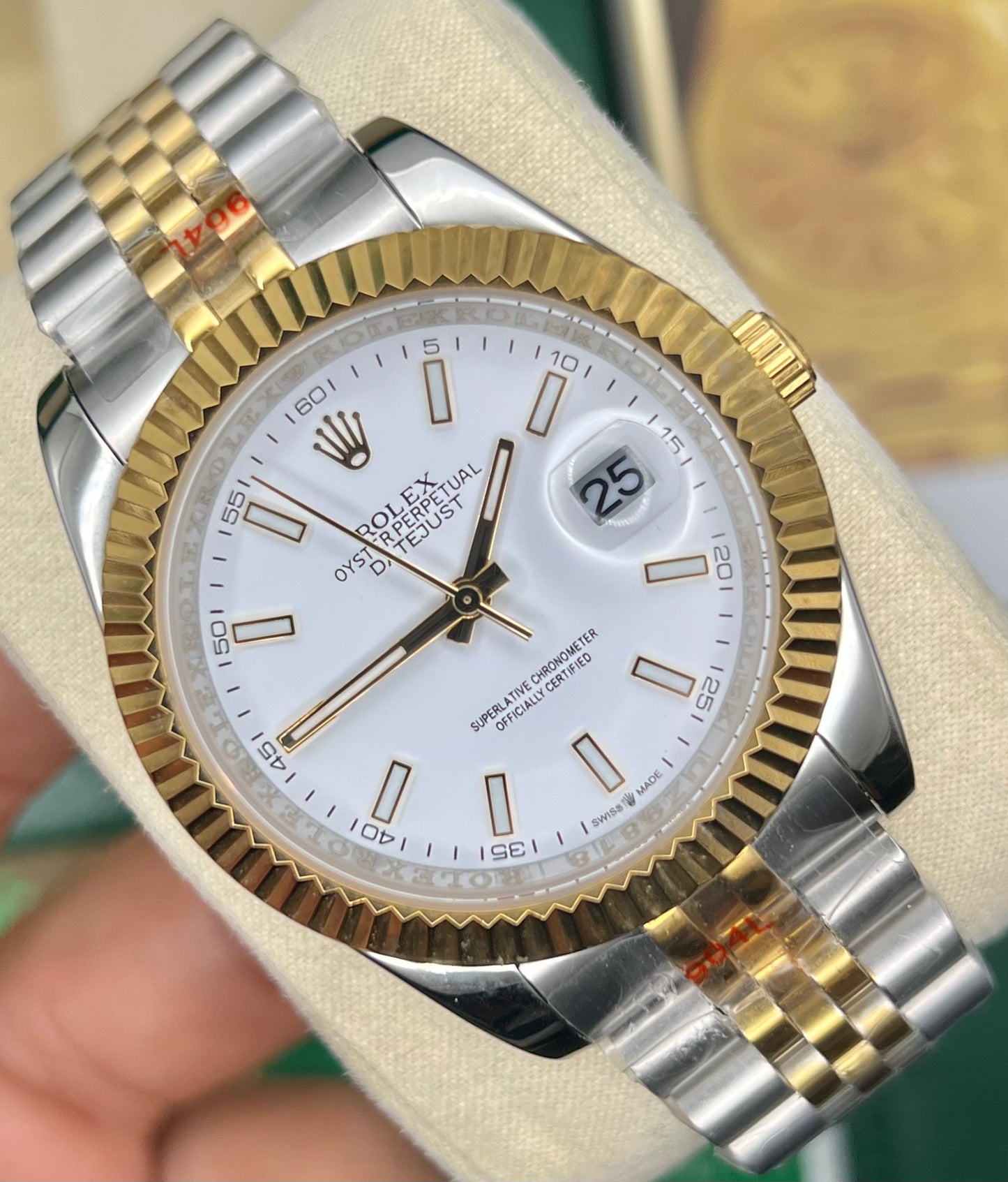 White Two Tone Automatic – Jubilee Chain