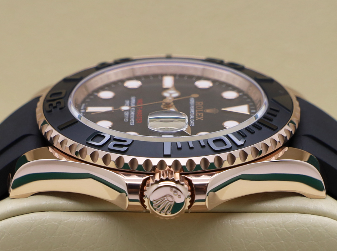 Black With Rose Gold – Black Oysterflex Rubber